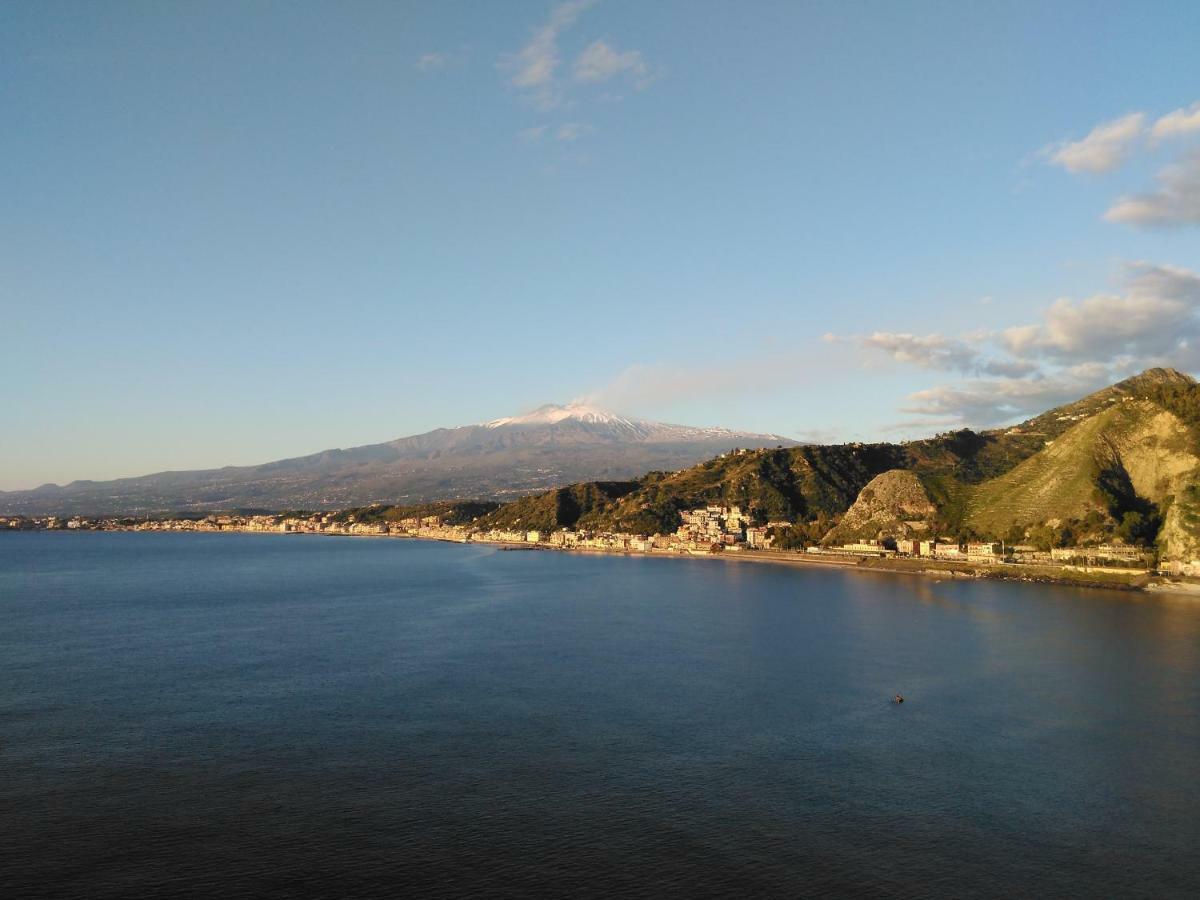 Case Vacanze Blue Sea Mascali Exterior photo